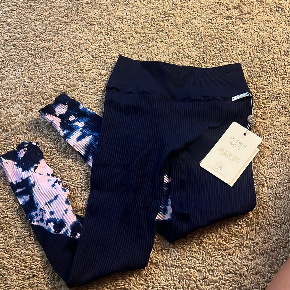 Bombshell leggings